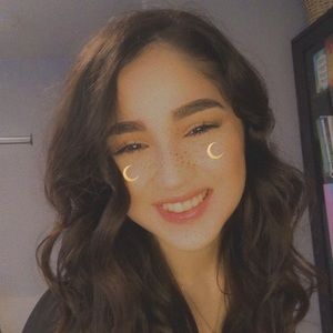 Meet your Posher, Erika